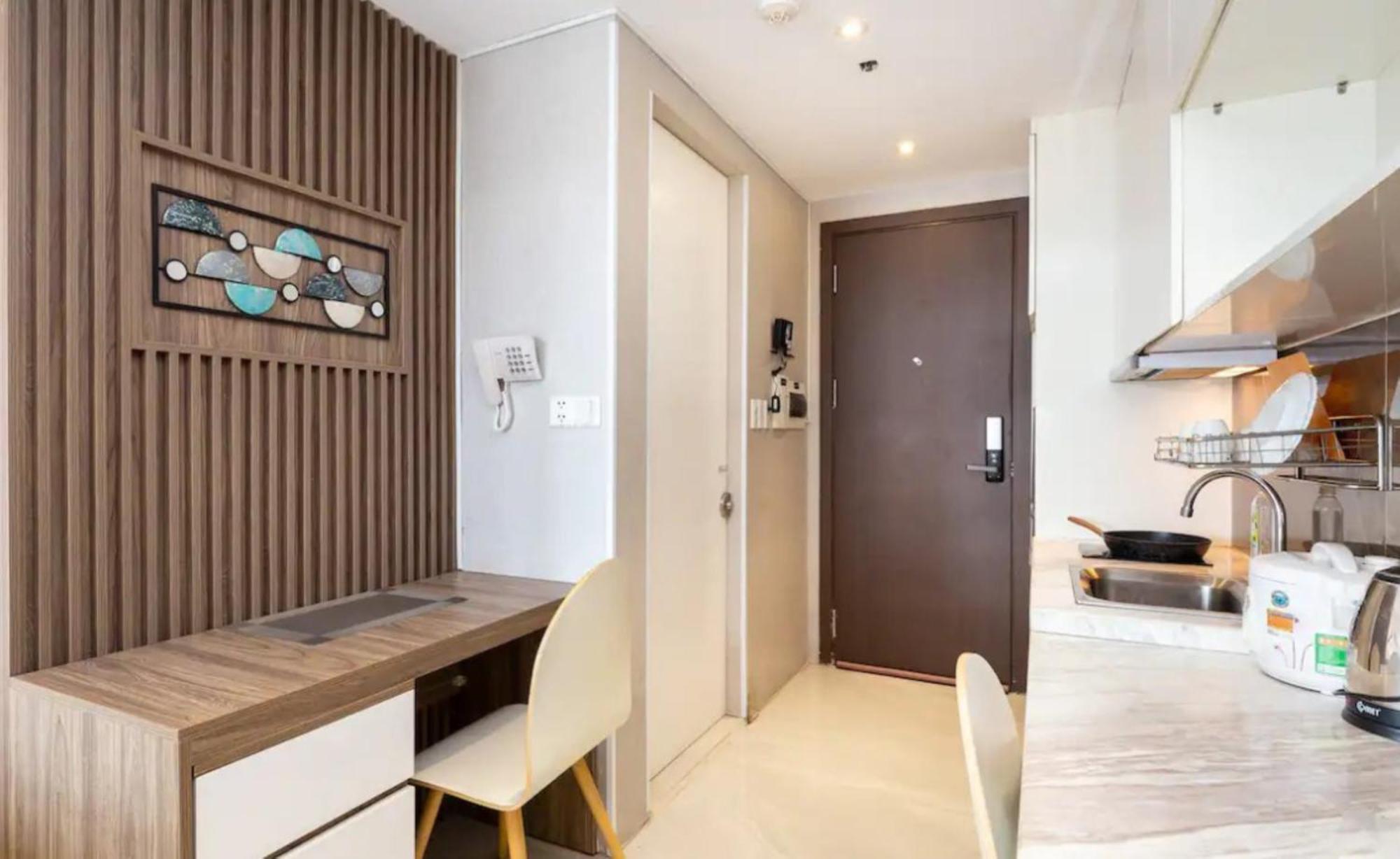 The Parkview - Very Close Tsn Airport Appartement *